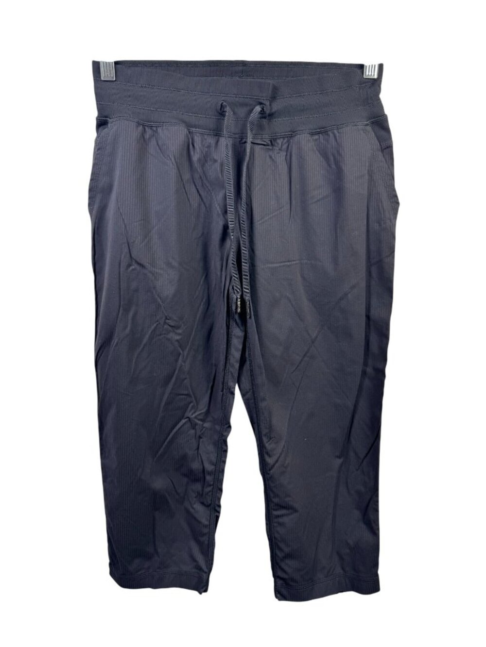 Lululemon Black Capri Length Drawstring Active Pants Size 8 Athletic dance studi